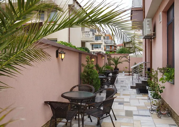 Kalina Family Hotel