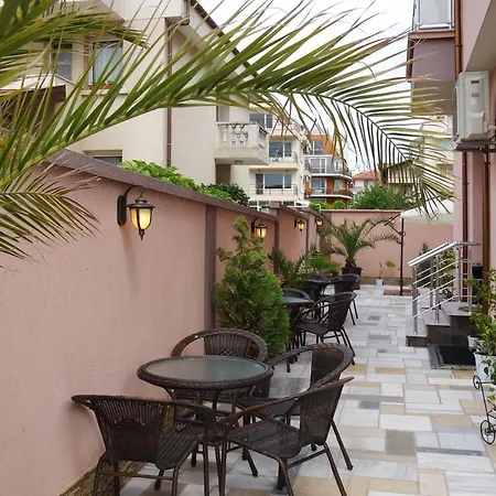 Kalina Family Hotel